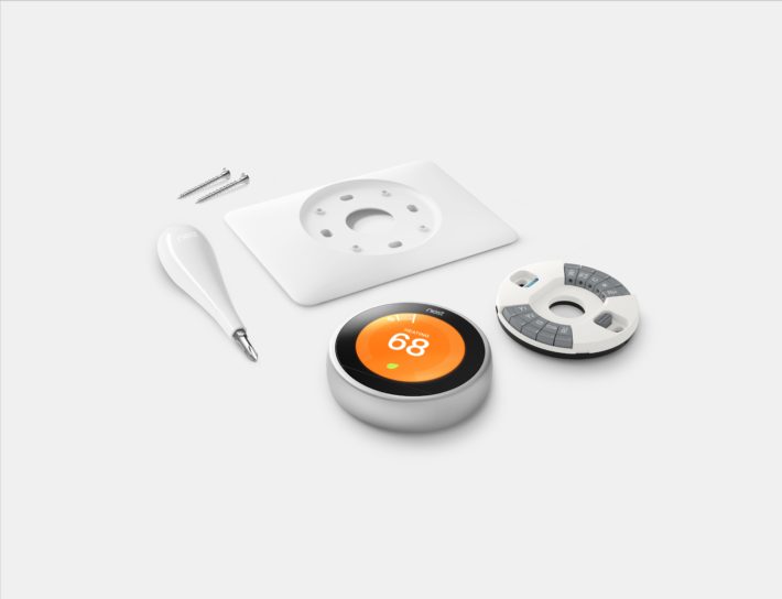The Nest Thermostat tool set includes the thermostat, screws, screw driver, trim plate and the Nest base. 