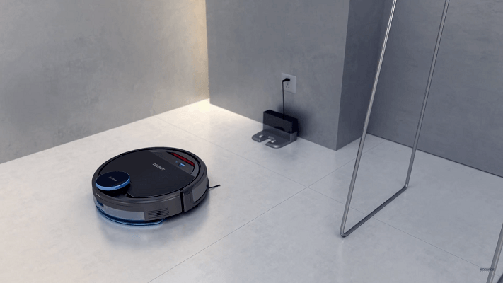 The Deebot Ozmo 930 returns to its charging dock.