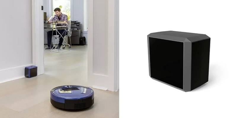 Bobsweep Pethair Plus navigating within a room while the "blocker" acts as an invisible wall.